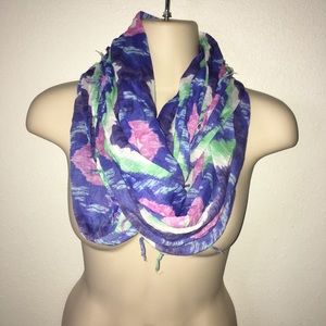Aztec infinity scarf